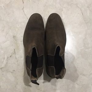 Brown Chelsea Boots